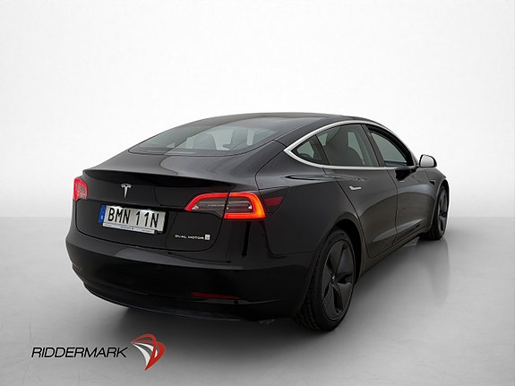 Tesla Model 3 9 of 30