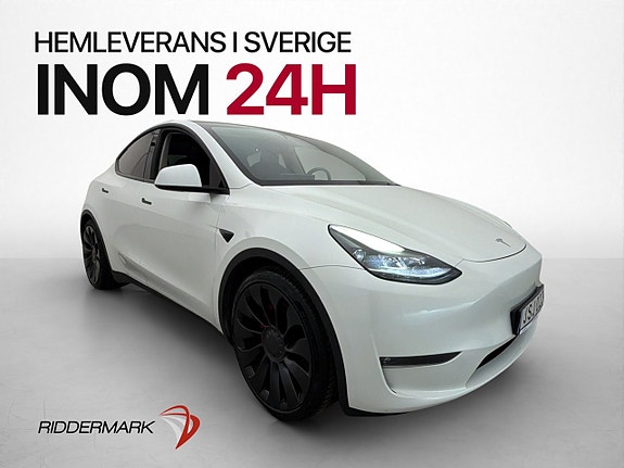 Tesla Model Y 8 of 30