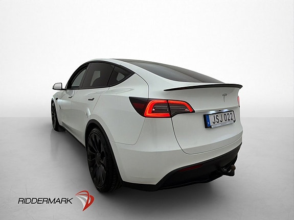 Tesla Model Y 3 of 30