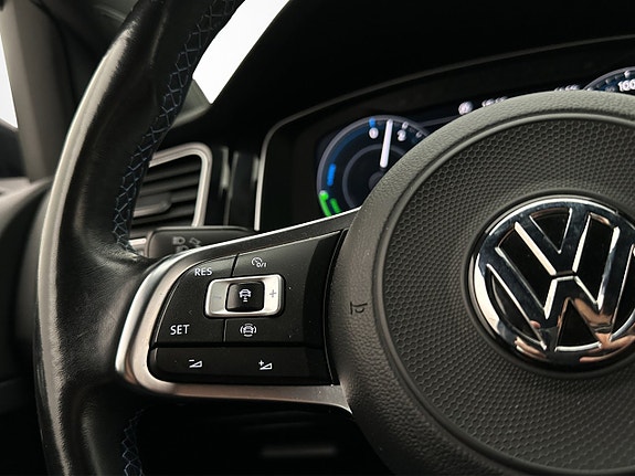 Volkswagen Golf I 19 of 30