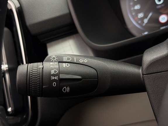 Volvo XC40 29 of 30