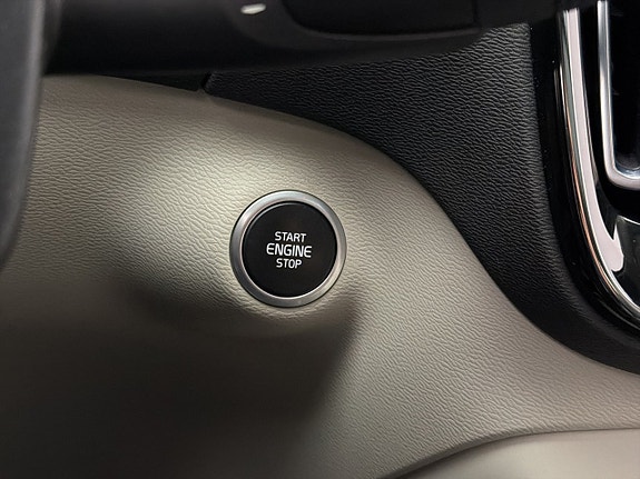 Volvo XC40 28 of 30
