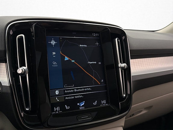 Volvo XC40 18 of 30