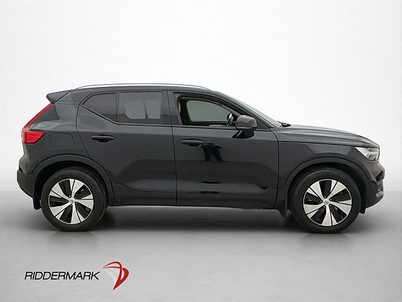 Volvo XC40 6 of 30