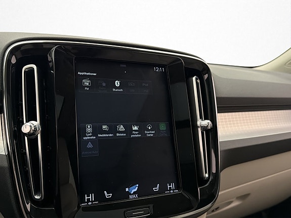 Volvo XC40 21 of 30