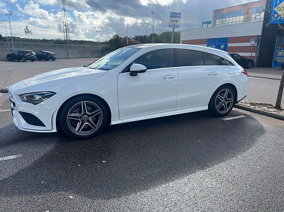 Mercedes-Benz CLA200 3 of 3