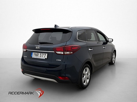 Kia Carens 8 of 30