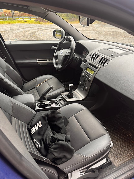 Volvo S40 6 of 6