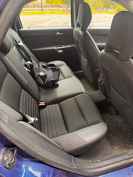 Volvo S40 5 of 6
