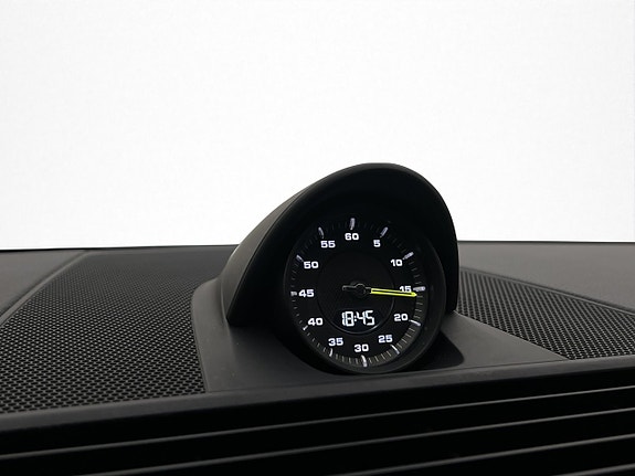 Porsche Panamera 4 29 of 30