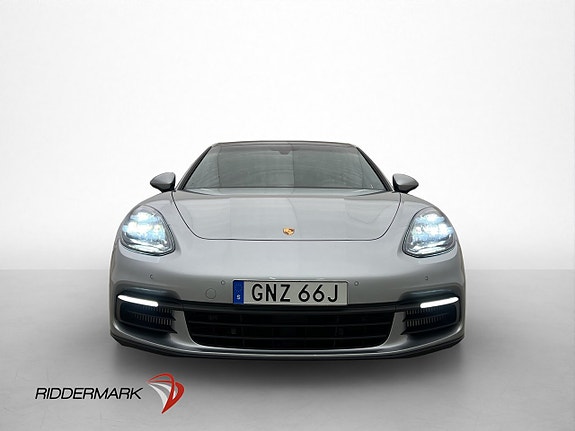 Porsche Panamera 4 2 of 30