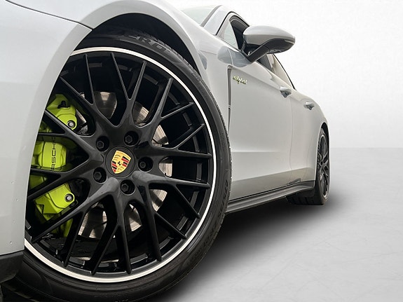 Porsche Panamera 4 10 of 30