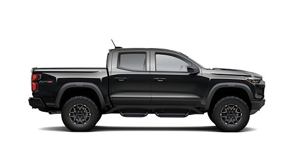 Chevrolet Colorado 2 of 27