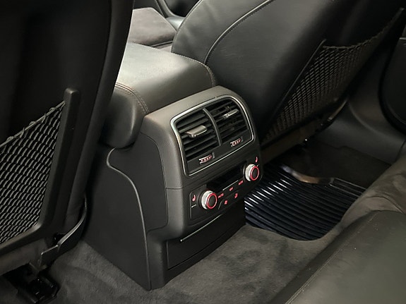 Audi A6 allroad 17 of 30