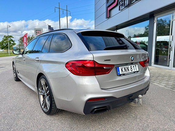 BMW M550d 3 of 29