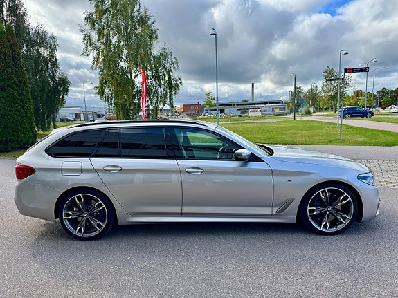 BMW M550d 5 of 29