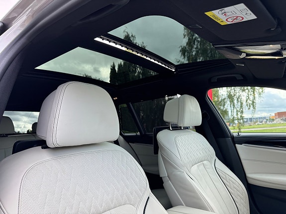 BMW M550d 21 of 29