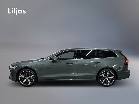 Volvo V60 3 of 15