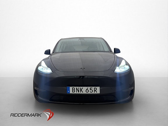 Tesla Model Y 3 of 30