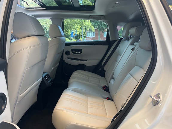 Honda ZR-V 9 of 15