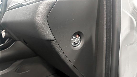 Renault Captur 17 of 26