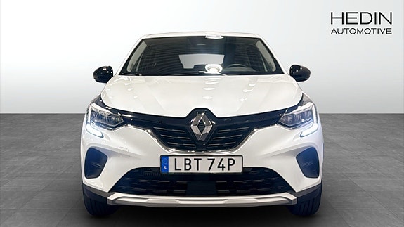 Renault Captur 8 of 26