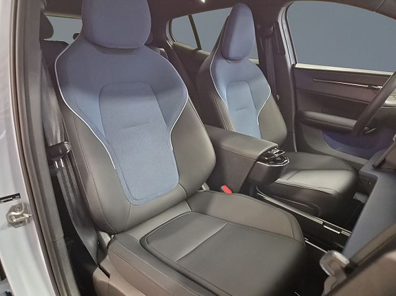 Volvo EX30 7 of 10
