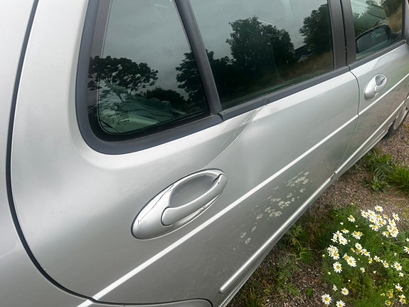 Saab 9-5 3 of 4