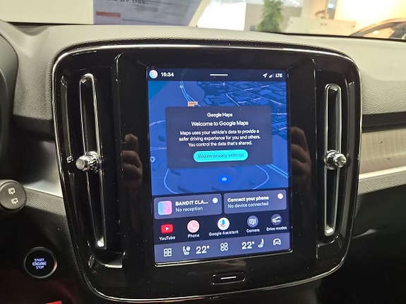 Volvo XC40 11 of 11