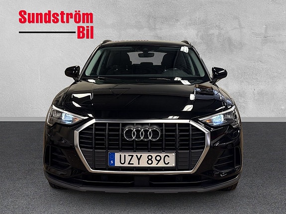 Audi Q3 8 of 25