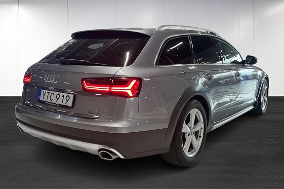 Audi A6 4 of 25