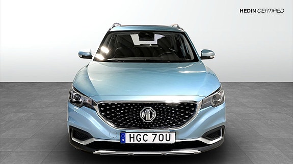 MG ZS 8 of 9