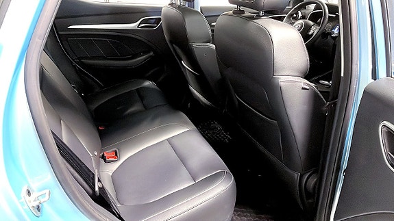 MG ZS 5 of 9