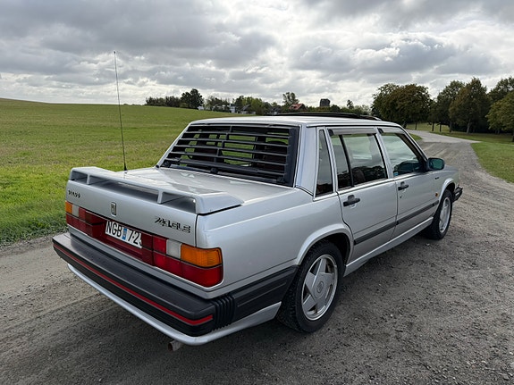 Volvo 740 4 of 30