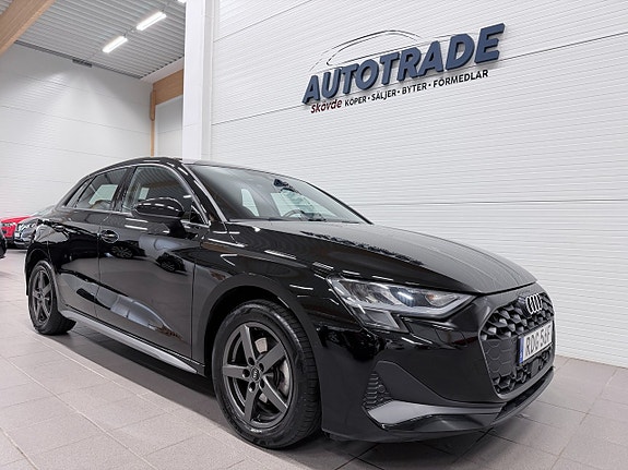 Audi A3 4 of 18