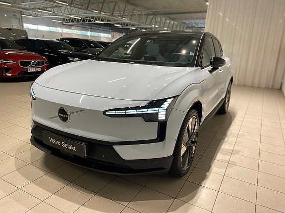 Volvo EX30 5 of 16