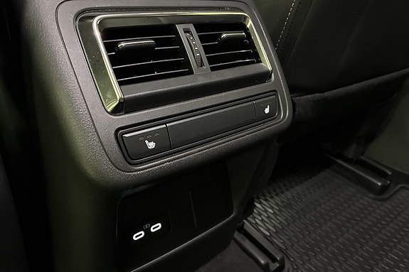 Mazda CX-60 27 of 28
