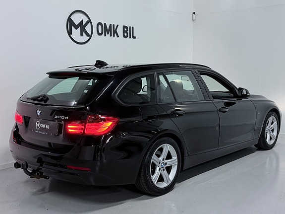 BMW 320d 3 of 25