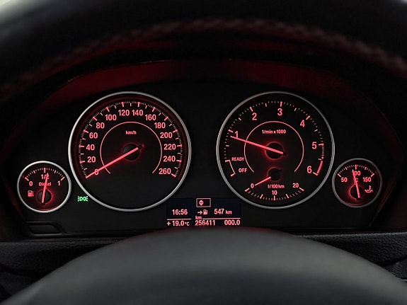 BMW 320d 16 of 25