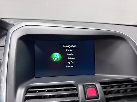 Volvo XC60 17 of 29