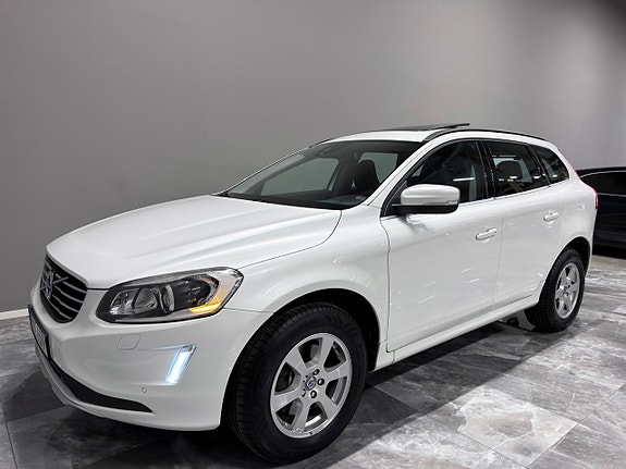 Volvo XC60 4 of 29