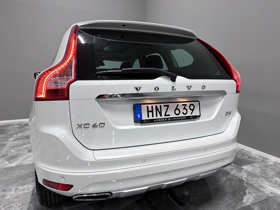 Volvo XC60 7 of 29
