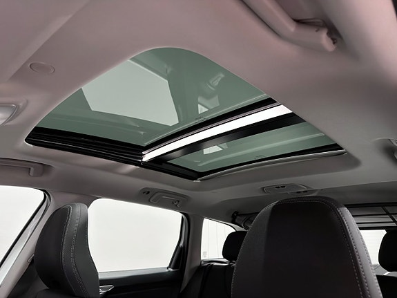 Volvo XC60 21 of 29