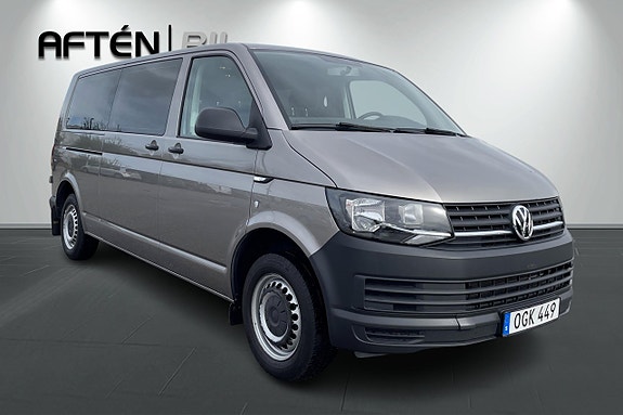Volkswagen Caravelle 4 of 25