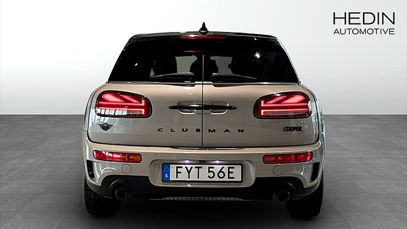 MINI Clubman Cooper S 7 of 9