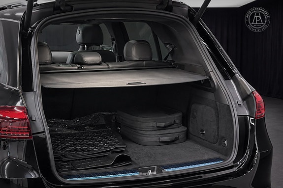 Mercedes-Benz GLE53 11 of 11