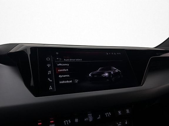 Audi e-tron GT 26 of 30