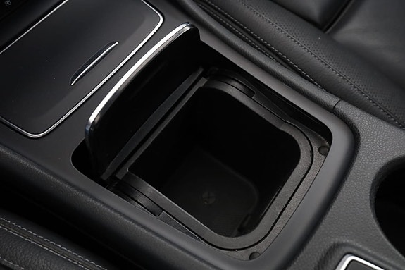 Mercedes-Benz CLA200 30 of 30