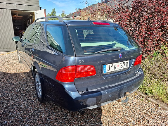 Saab 9-5 3 of 3