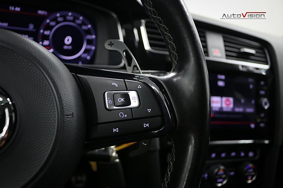 Volkswagen Golf I 23 of 29